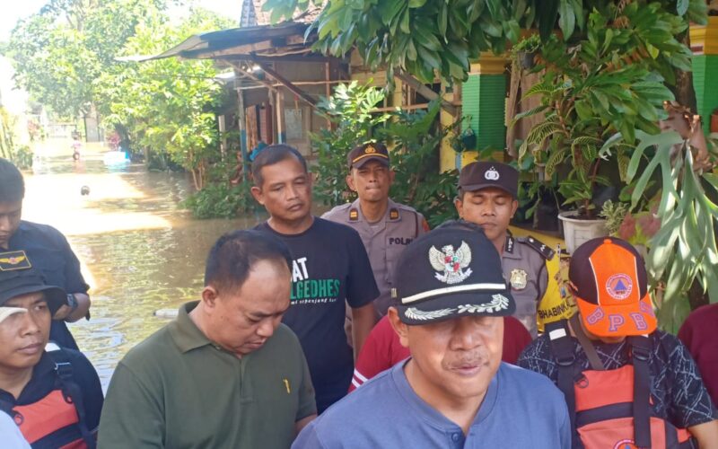 Wakil Bupati Ngawi Kunjungi Rumah Yang Terdapak Banjir Luapan Bengawan